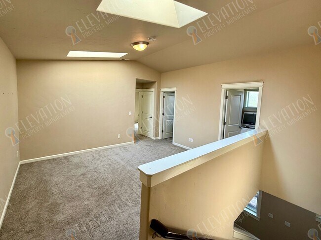 Building Photo - 63151 Black Powder Ln