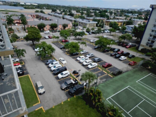 Building Photo - 801 NW 47th Ave