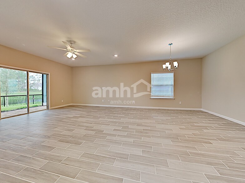 Building Photo - 450 Stone Arbor Ln