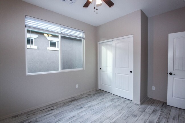 Building Photo - Four Bedroom Saddlewood Home