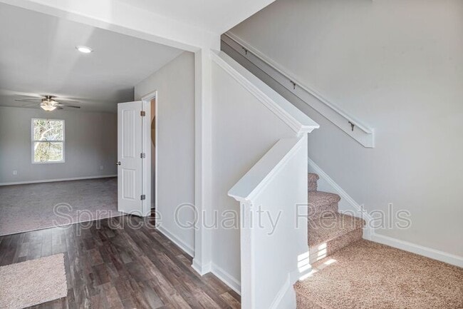 Building Photo - 4511 Hazelburn Dr