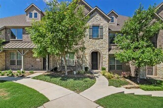 Building Photo - 5208 McPherson Ln