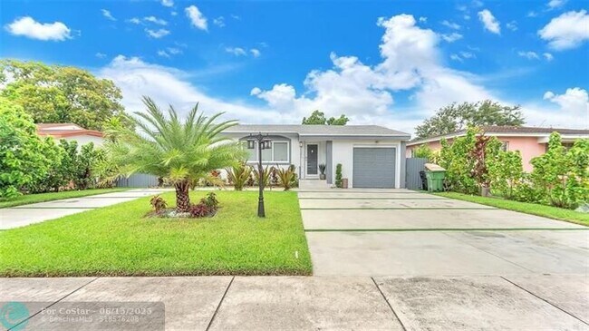 Building Photo - 1340 NW 131st St