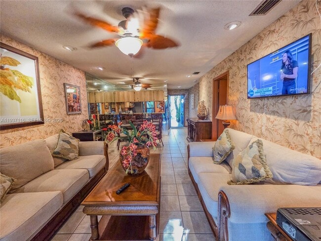 Building Photo - 8044 NW 41 Ct