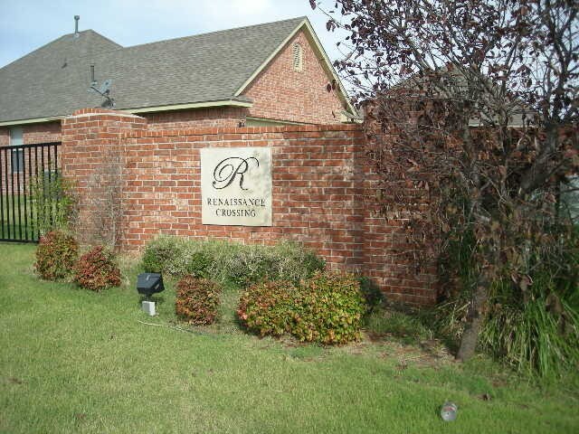 Building Photo - 809 SW 38th St