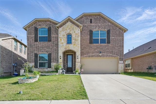 Building Photo - 1501 Lake Grove Dr
