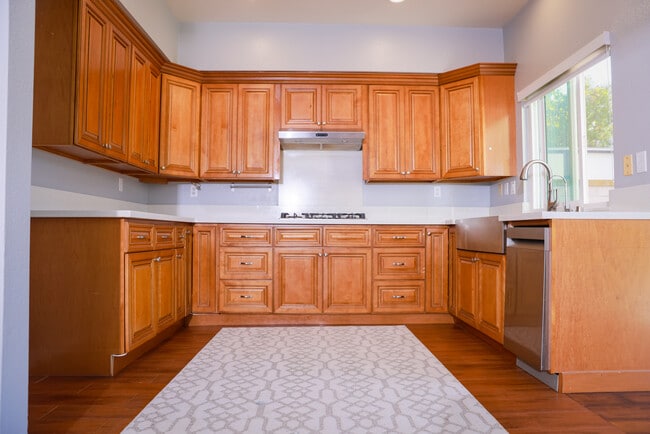 Building Photo - 14560 Flagstone Ct