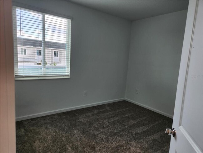 Building Photo - 203 Bogey Dr