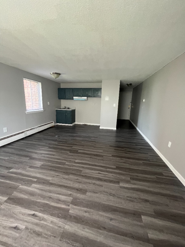 Building Photo - 89 S Whitney St