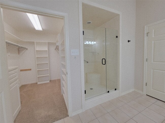 Building Photo - 9621 Monticello Dr