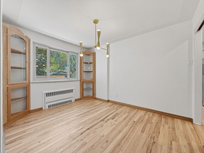 Building Photo - 1101 Locust St