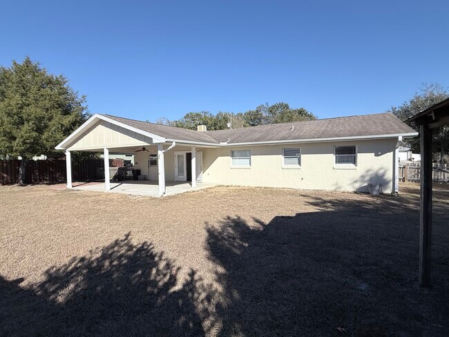 Building Photo - 16356 SE 87th Ave