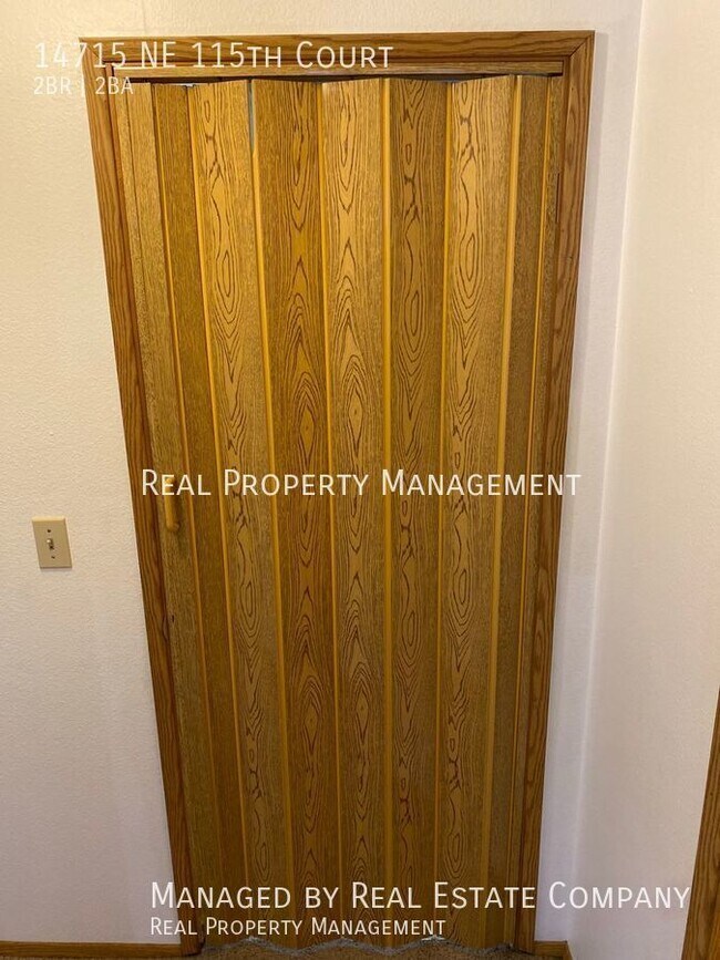 Building Photo - Ranch Style Brush Prairie Home with Large ...