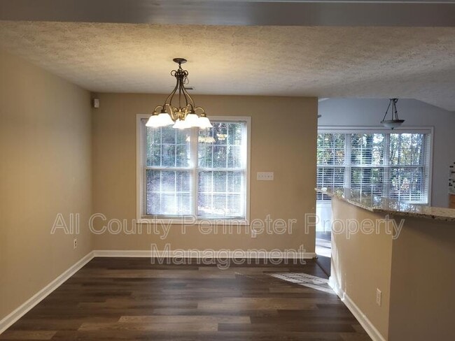 Building Photo - 287 Ridgestone Way SW