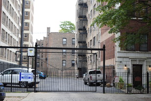 Building Photo - 5135 S Kenwood Ave