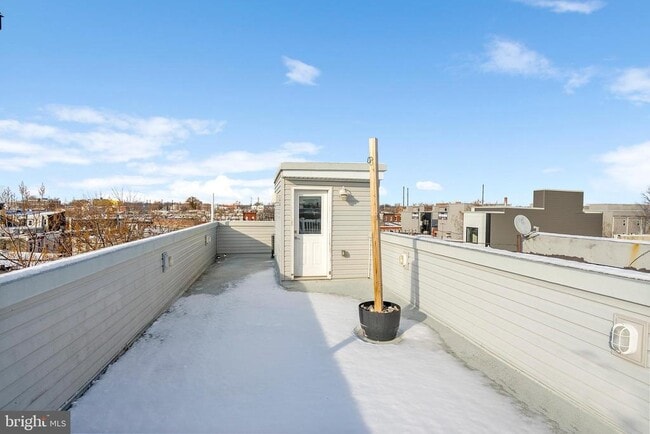 Building Photo - 1752 N 27th St