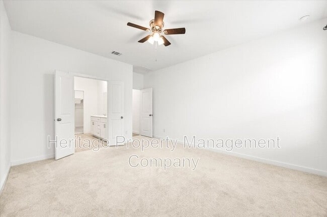 Building Photo - 4044 Rock Ml Dm
