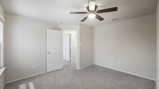 Building Photo - 534 Candor Stone