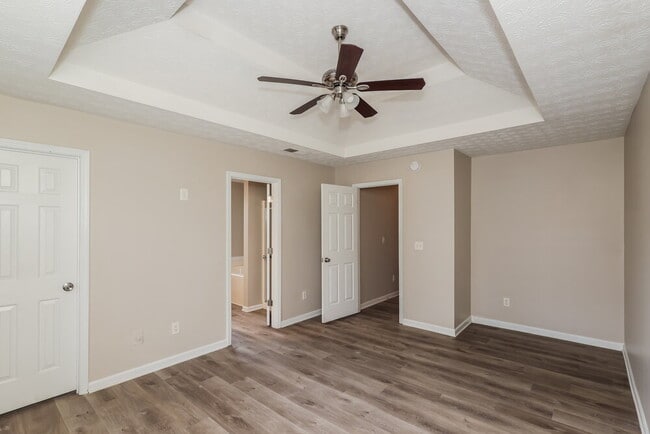 Building Photo - 4405 Gladewood Run