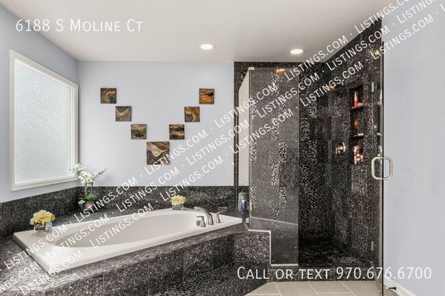 Building Photo - 6188 S Moline Ct