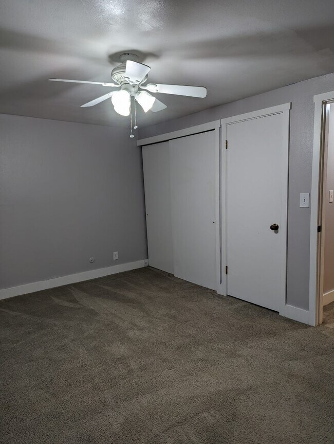 Building Photo - 11338 S 2700 W