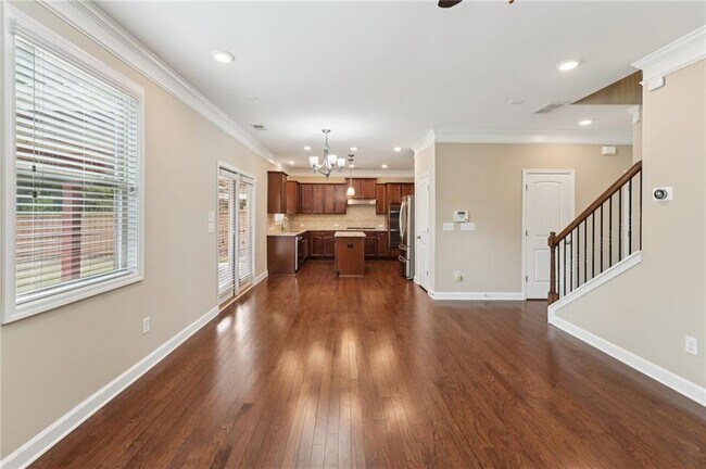 Building Photo - 6370 Shiloh Woods Dr