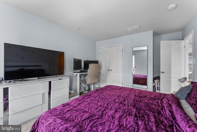 Building Photo - 15305 Kettlebaston Ln