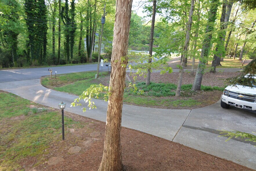 Building Photo - 2410 Basin Drive