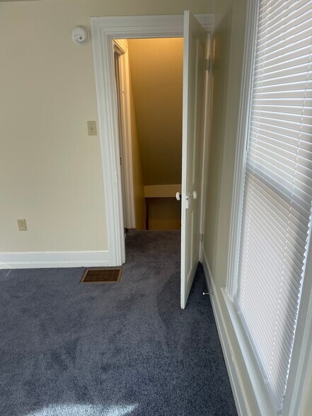 Building Photo - 1234 Isabella St