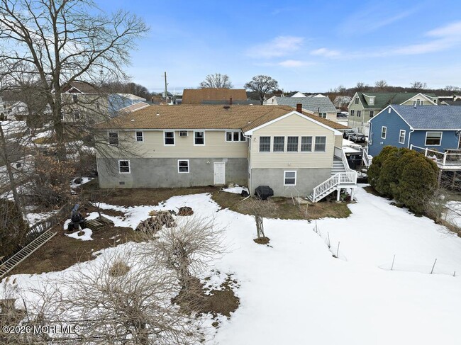 Building Photo - 1205 High Ave