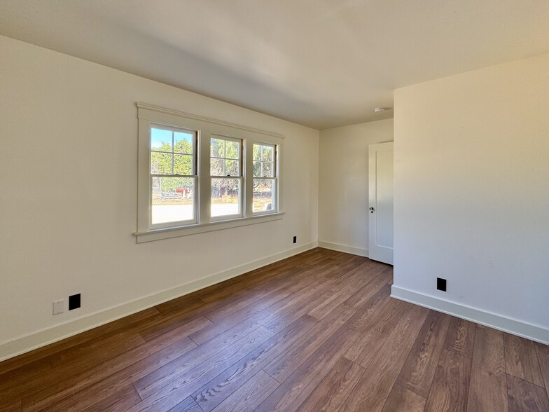 Primary Bedroom - 2267 Aliso Canyon Rd