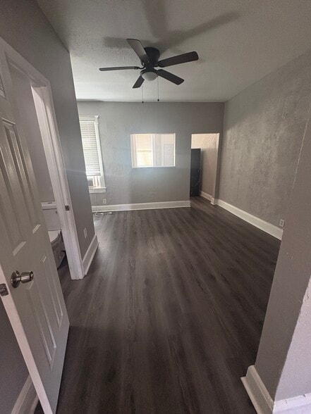 Building Photo - 3309 Presstman St