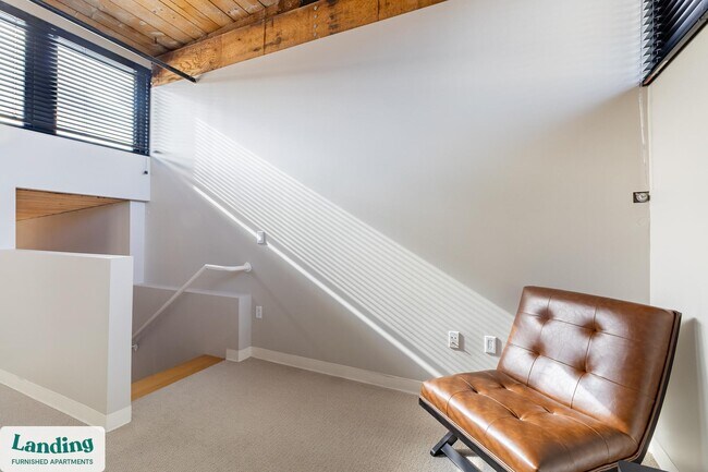 Building Photo - 275 Winchester Ave