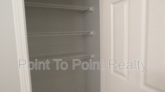 Building Photo - 1823 Sunchase Ct