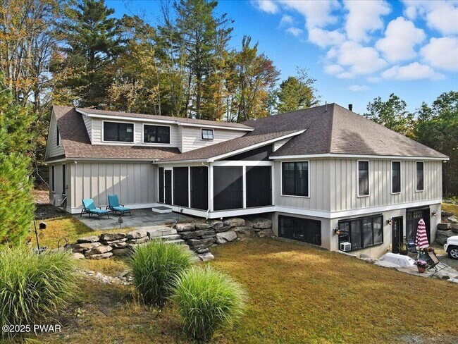 Building Photo - 159 Knapp Rd