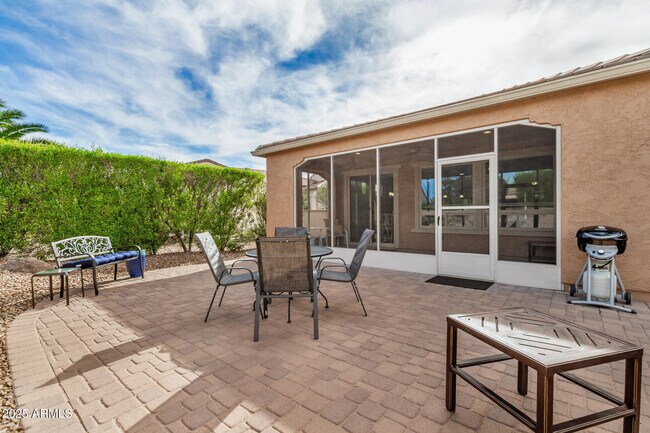 Building Photo - 856 E Harmony Wy