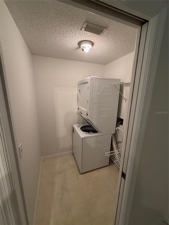 Building Photo - 7803 50th Pl E