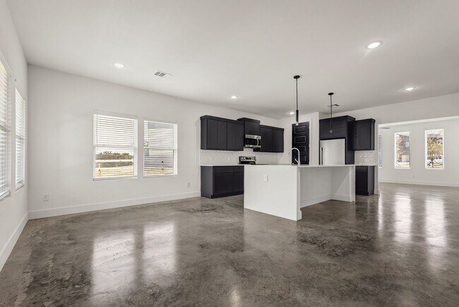 Building Photo - 3003 Alpha Wolf Ct