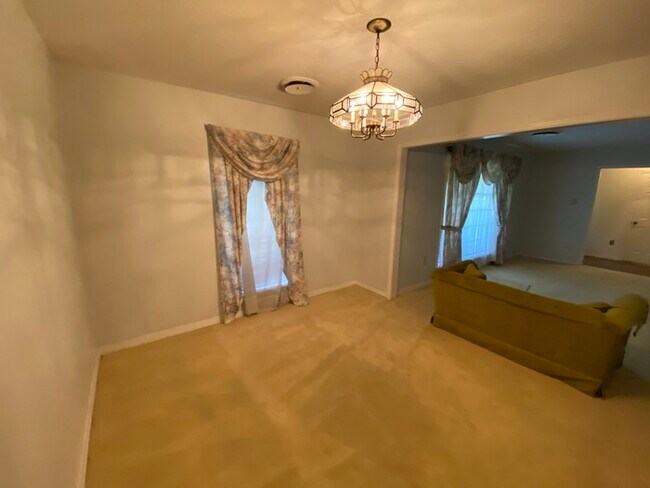 Building Photo - 5075 Riverwood Cir - NE Jackson