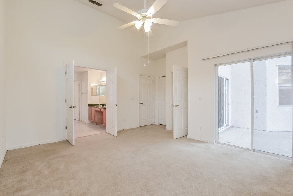 Building Photo - 2601 River Ridge Dr