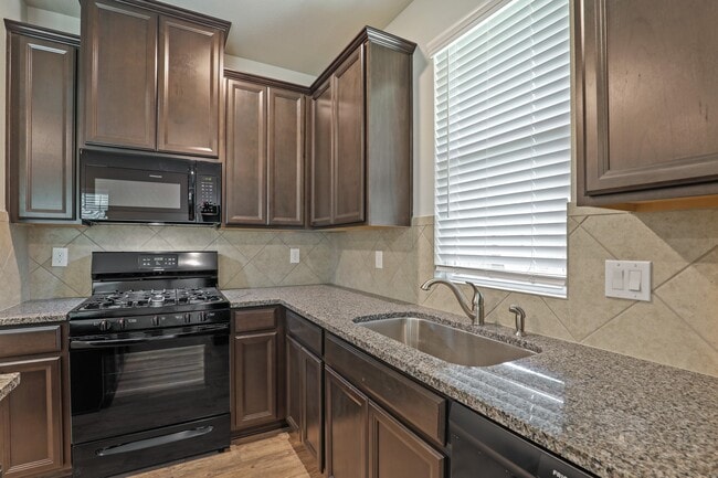 Building Photo - 13514 Axel Ln