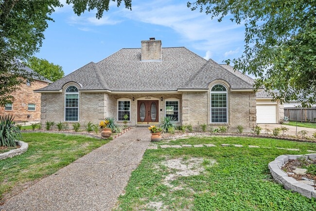 Building Photo - 15106 Dawnbrook Dr