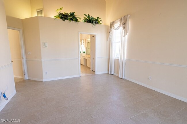 Building Photo - 9287 Coachhouse Ln