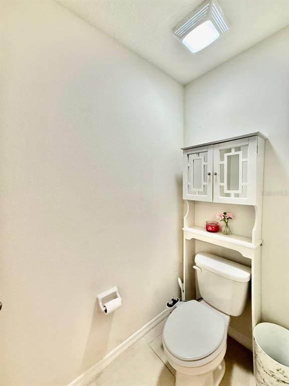 Building Photo - 1026 Golden Shiner Ave