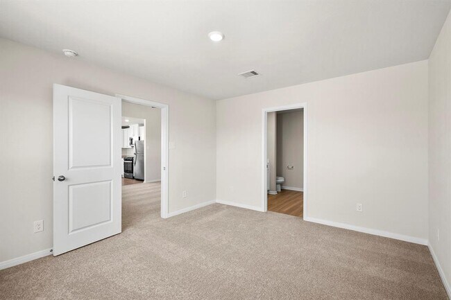 Building Photo - 10351 Red Cardinal Dr