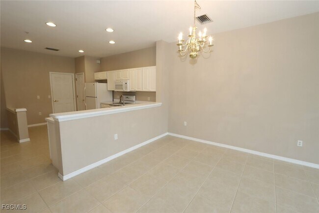 Building Photo - 1172 Oxford Ln