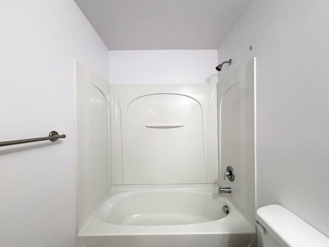 Building Photo - 5052 Moray Ct