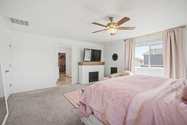 Building Photo - 4230 Satinwood Dr