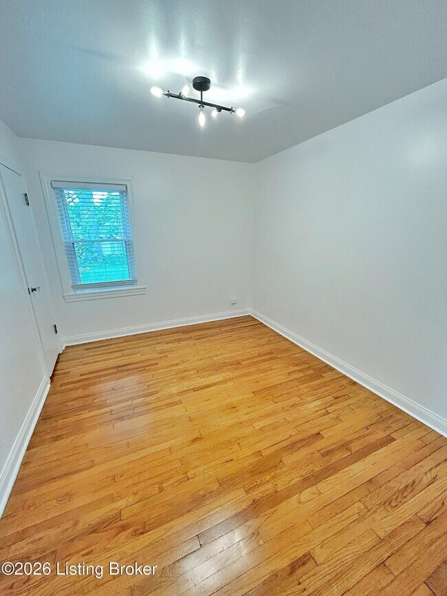 Building Photo - 2915 Molter Ct