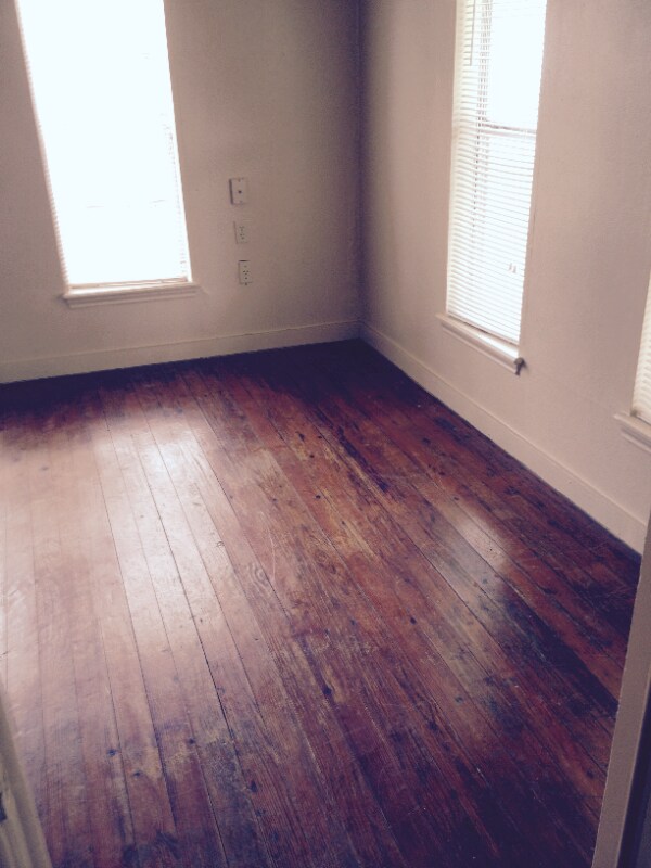 Building Photo - 118 Robinson Rd